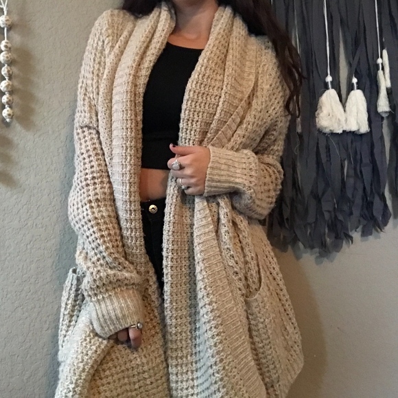 chunky loose knit cardigan