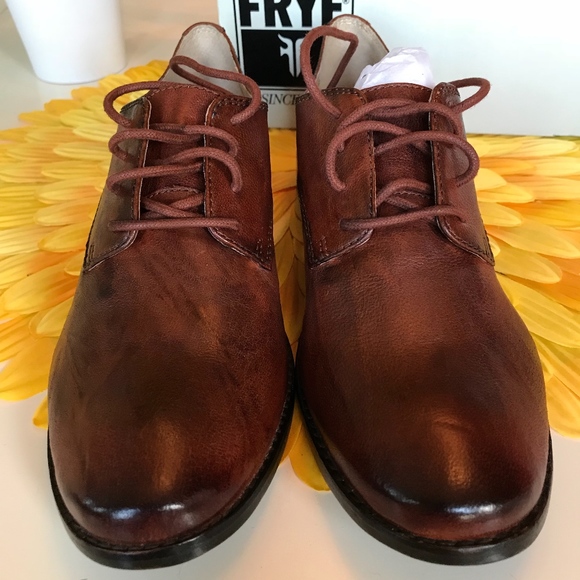 frye anna oxford