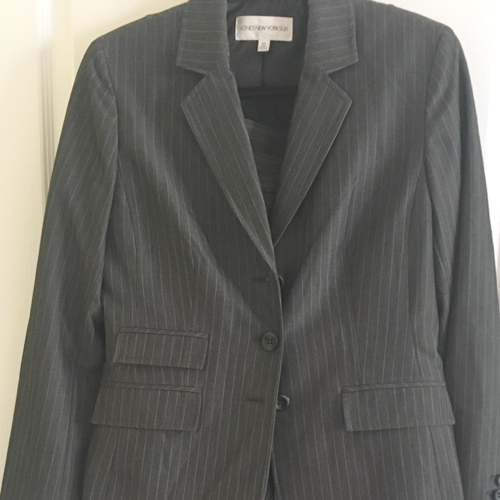 Jones New York 2 Piece Pants Suit Size 10