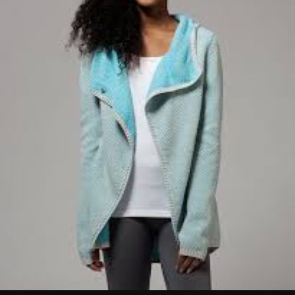 Ivivva Dream Embracer Wrap