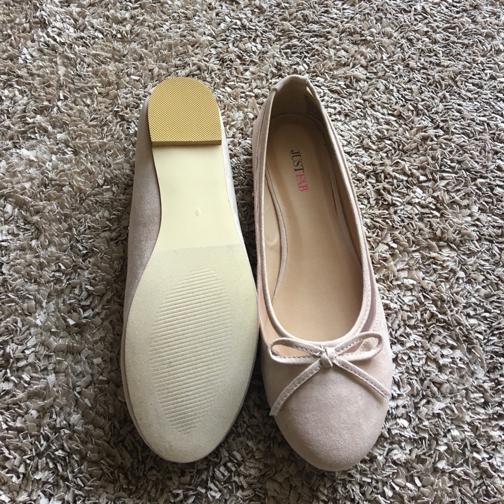 Flats - Picture 2 of 2