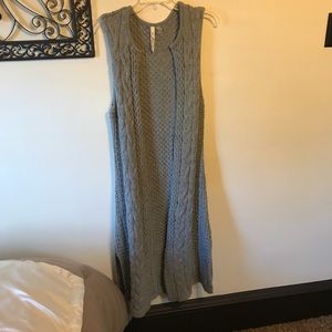 Gorgeous grey sweater vest duster!