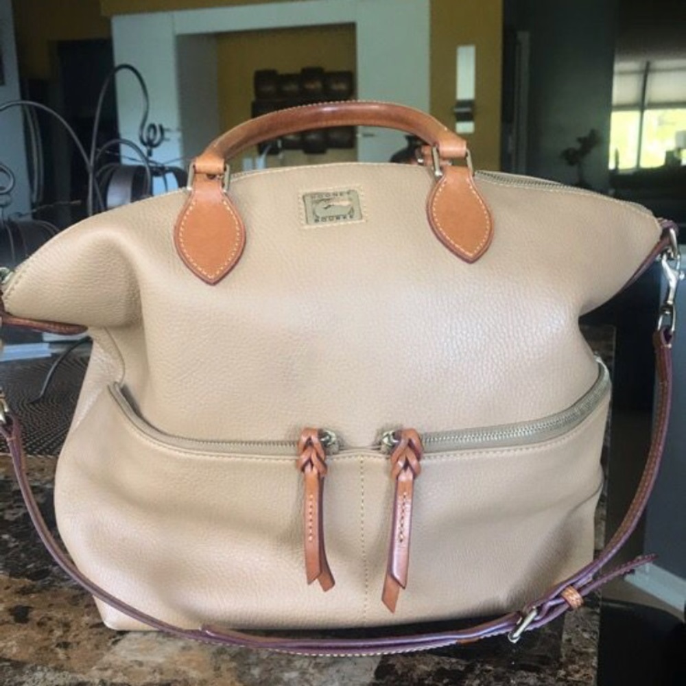 Dooney and Bourke purse