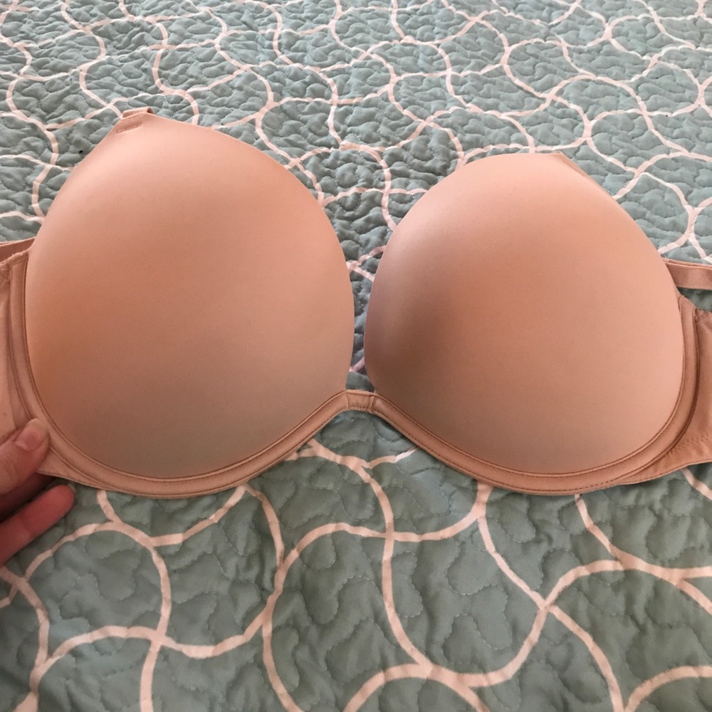 Victoria Secret pink 36DD