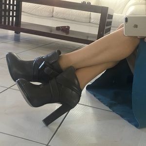 Max Studio Brown Leather Booties