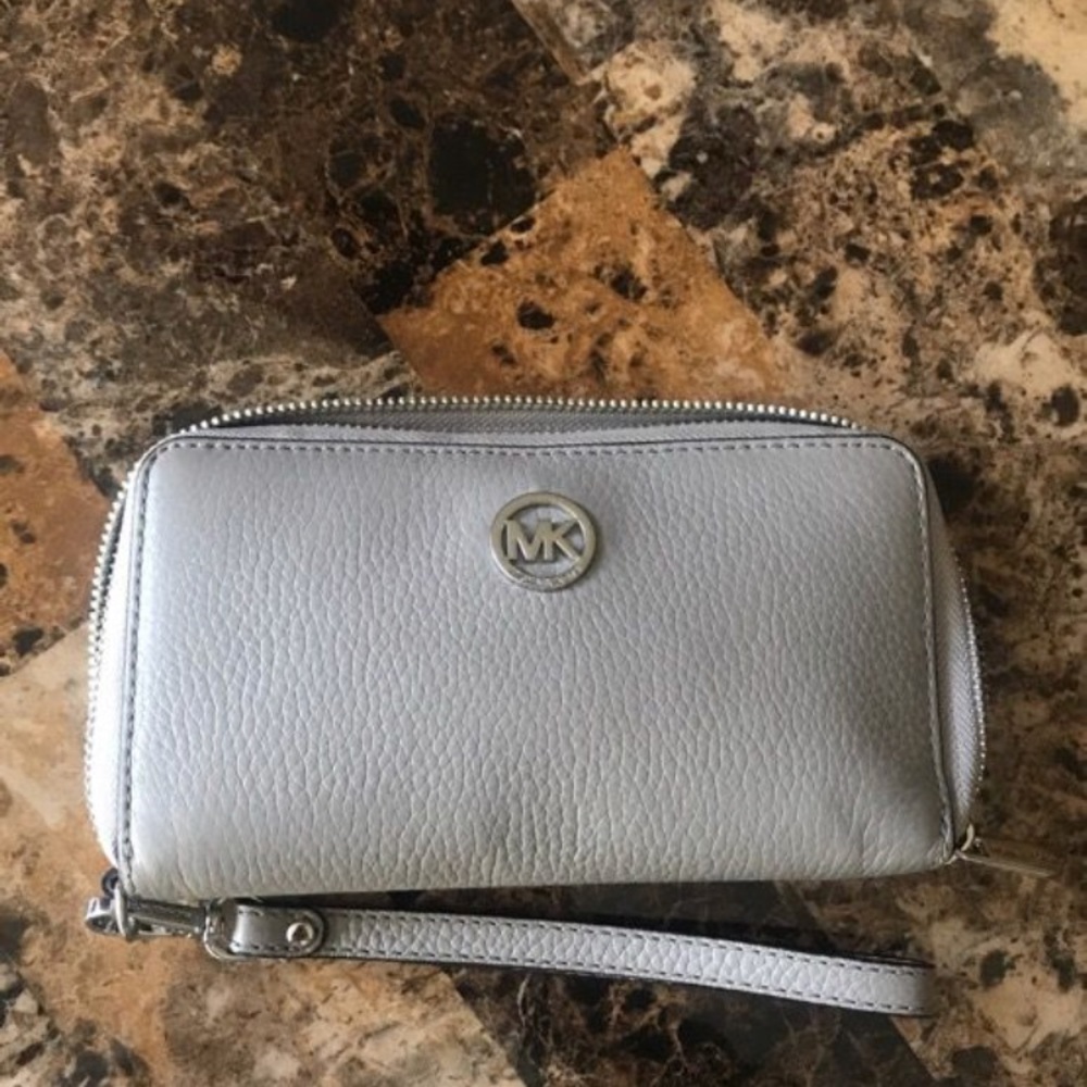 Michael Kors wallet and bracelet