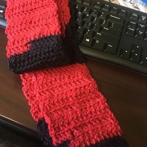 Scarf with out fringe