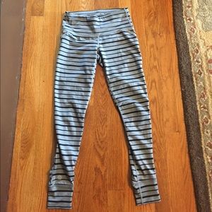 Athleta yoga leggings