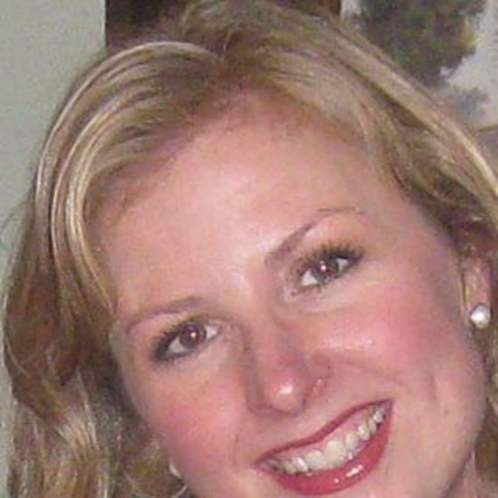 Meet your Posher, Holly