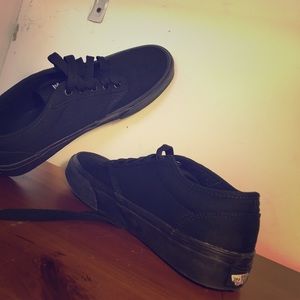 Black Vans Size 7