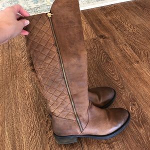 Steve Madden north side quilt boots