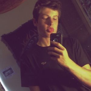 Meet your Posher, Evan