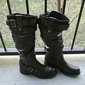 Women's boots