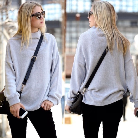 🚫SOLD🚫 SWEATER LOOSE FIT CASUAL BRUSH TOP - Picture 2 of 3