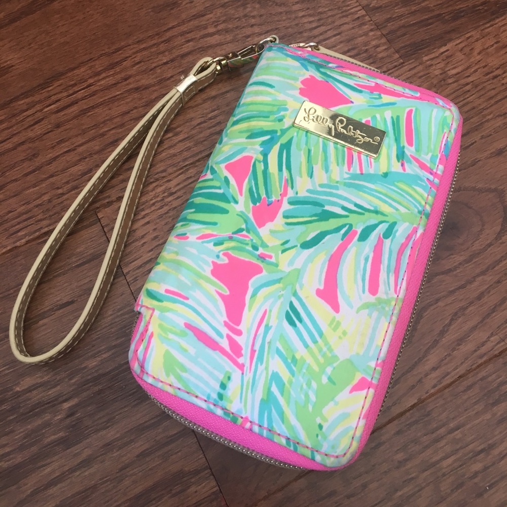 Lilly Pulitzer Wristlet