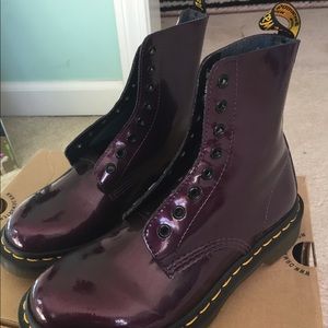DOC MARTENS COMBAT BOOT!