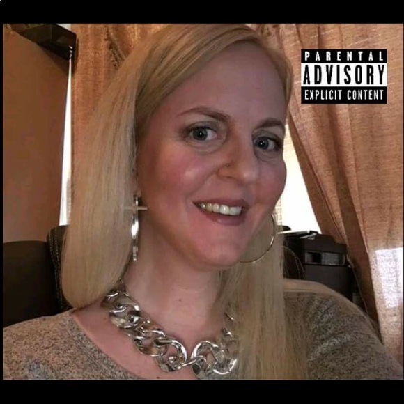 Meet your Posher, Mary - Picture 6 of 6