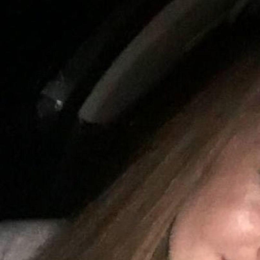 Meet your Posher, Leah