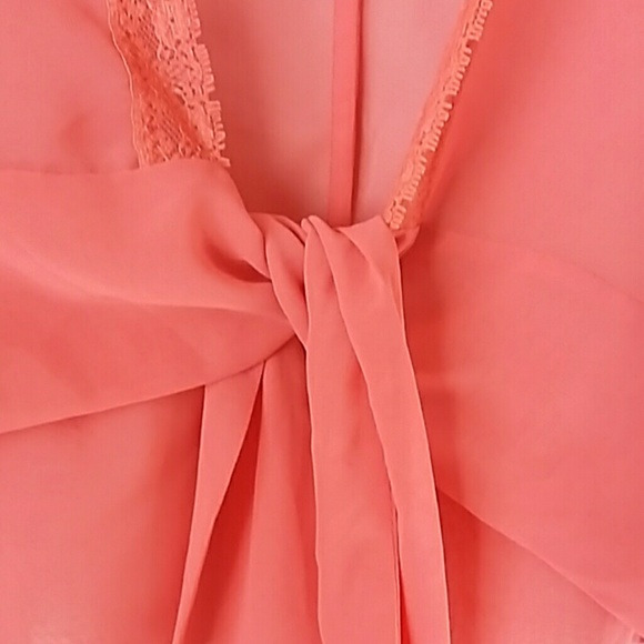 🌺Spring color🌺 Apt. 9 crop top - Picture 3 of 4