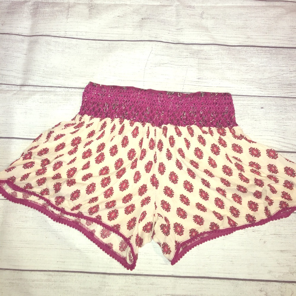 Anama Pink & Off-White tribal patterned shorts