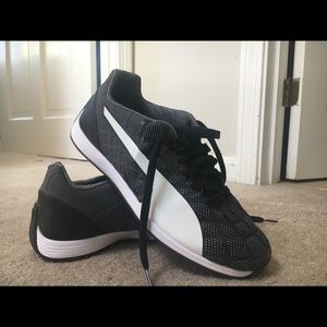 Puma EVO Speed Sneakers