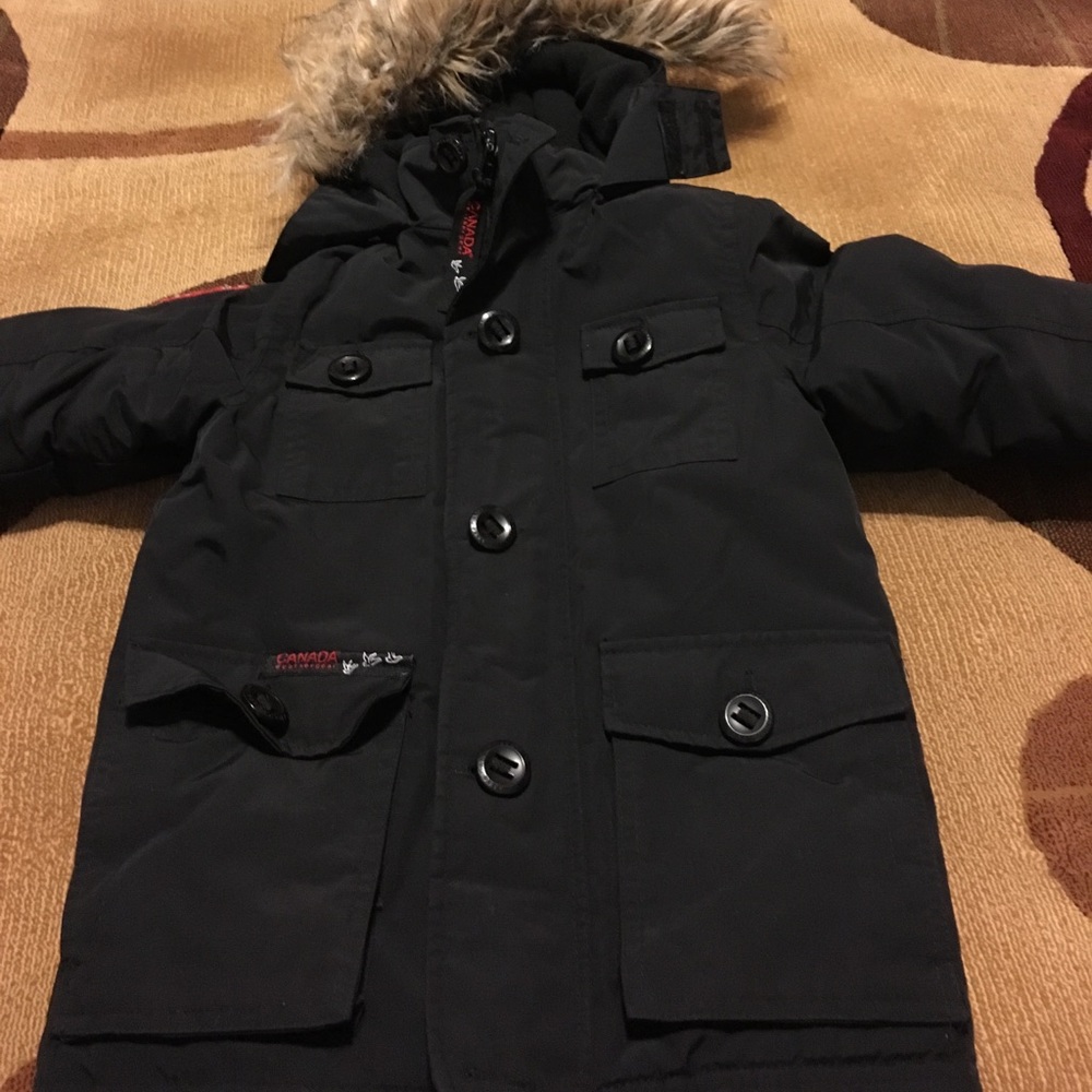 Canada 🇨🇦 Goose weather Gear Parka coat