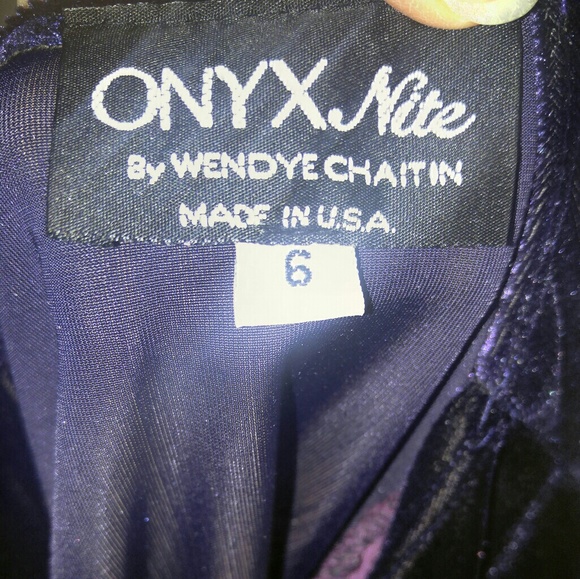 Dark purple full length velvet dress - Picture 5 of 5