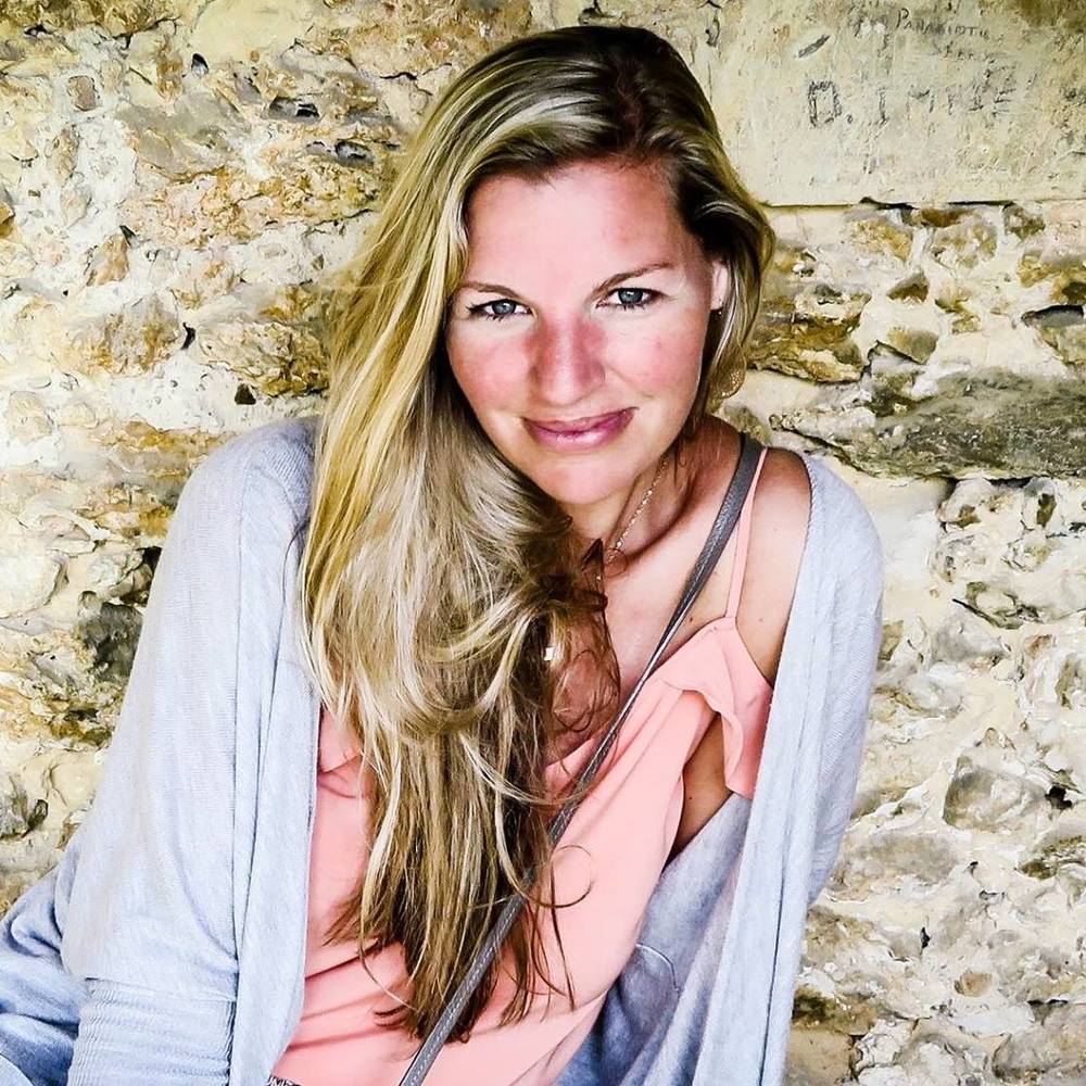 Meet your Posher, Laura