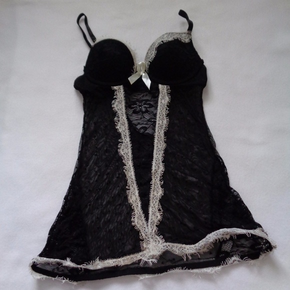 Sexy Black and White Slip - Picture 1 of 6