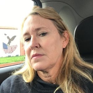 Meet your Posher, Brenda