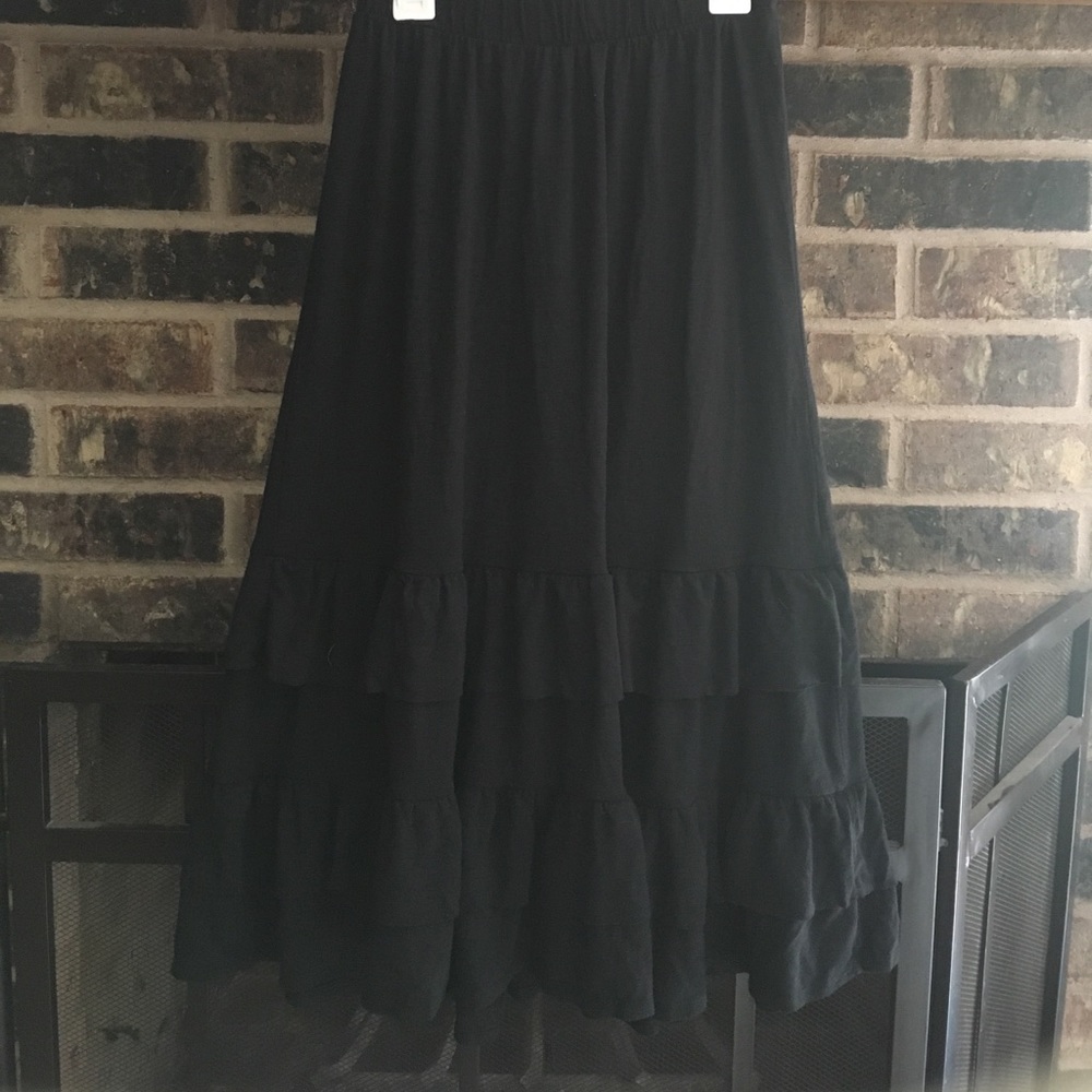 Cute long skirt with ruffles on the bottom!