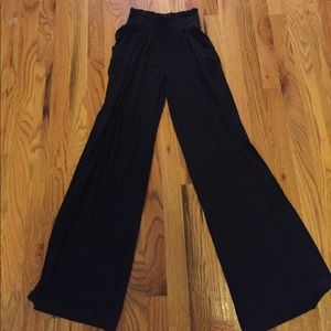 Flowy black pants