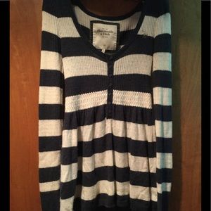 Abercrombie and Fitch Sweater