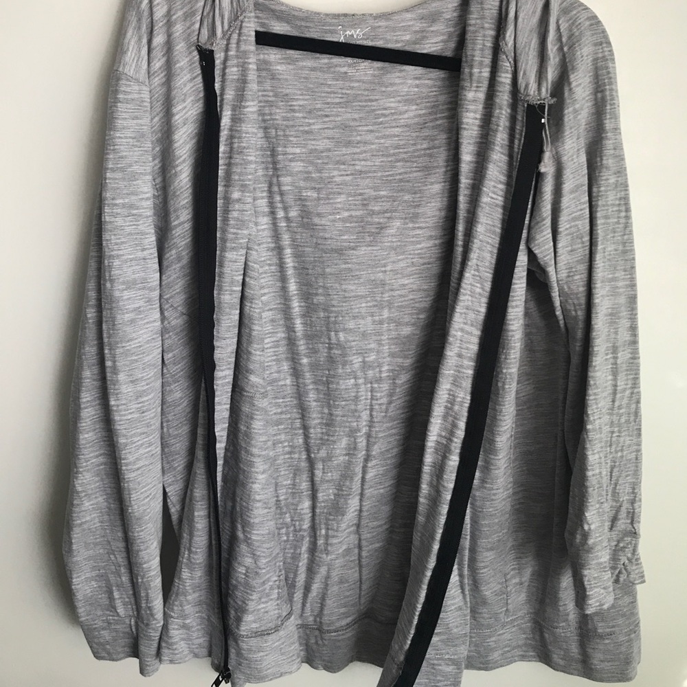 4x zip-up hoodie