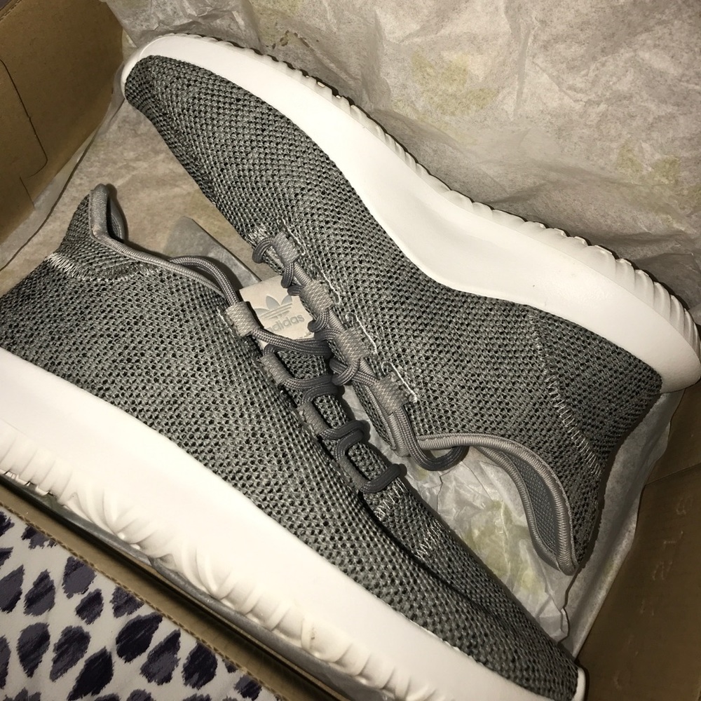 Adidas tubular shadows