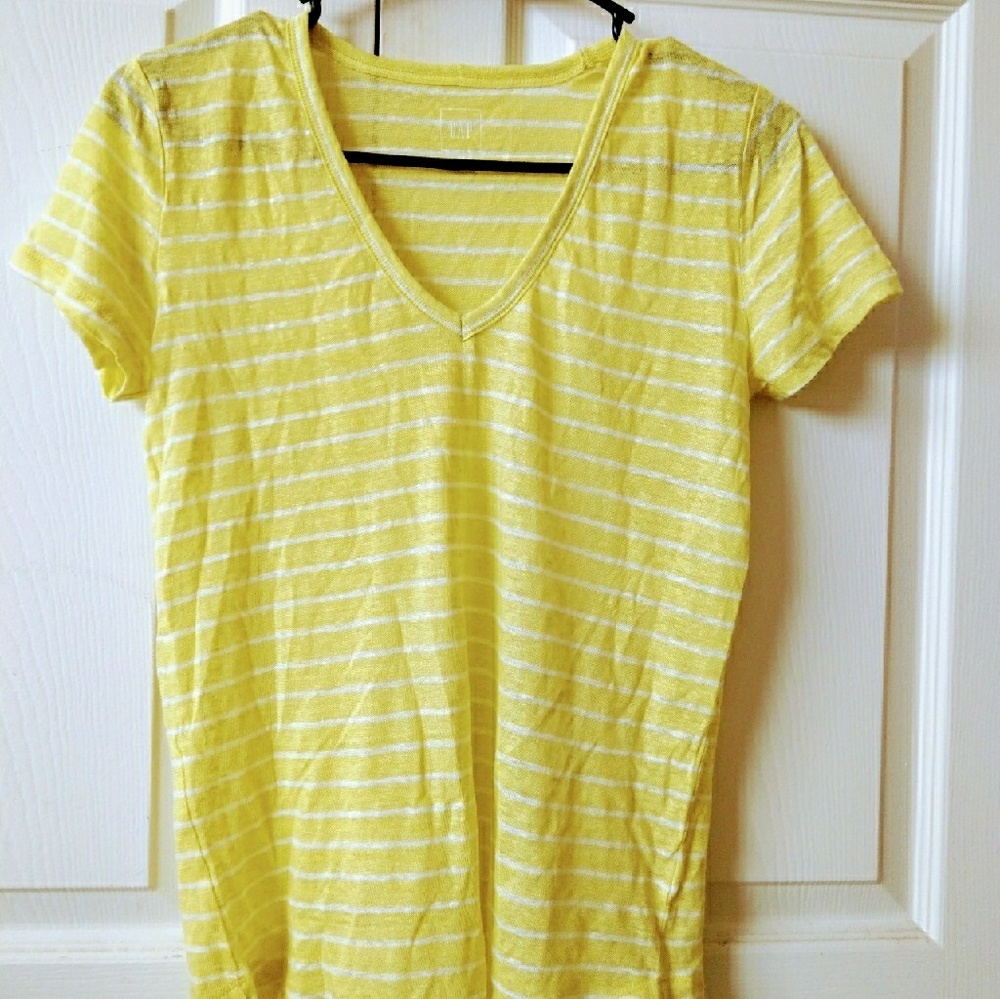 Gap new lemon strips tee-shirt