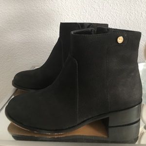 Vince Canute black leather ankle boots