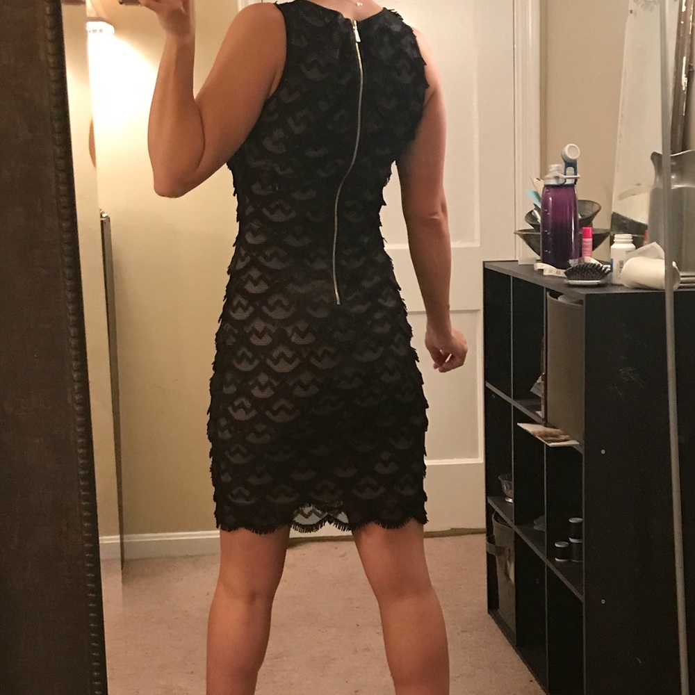 Sexy LBD, Lacy Guess little black dress - Picture 4 of 6