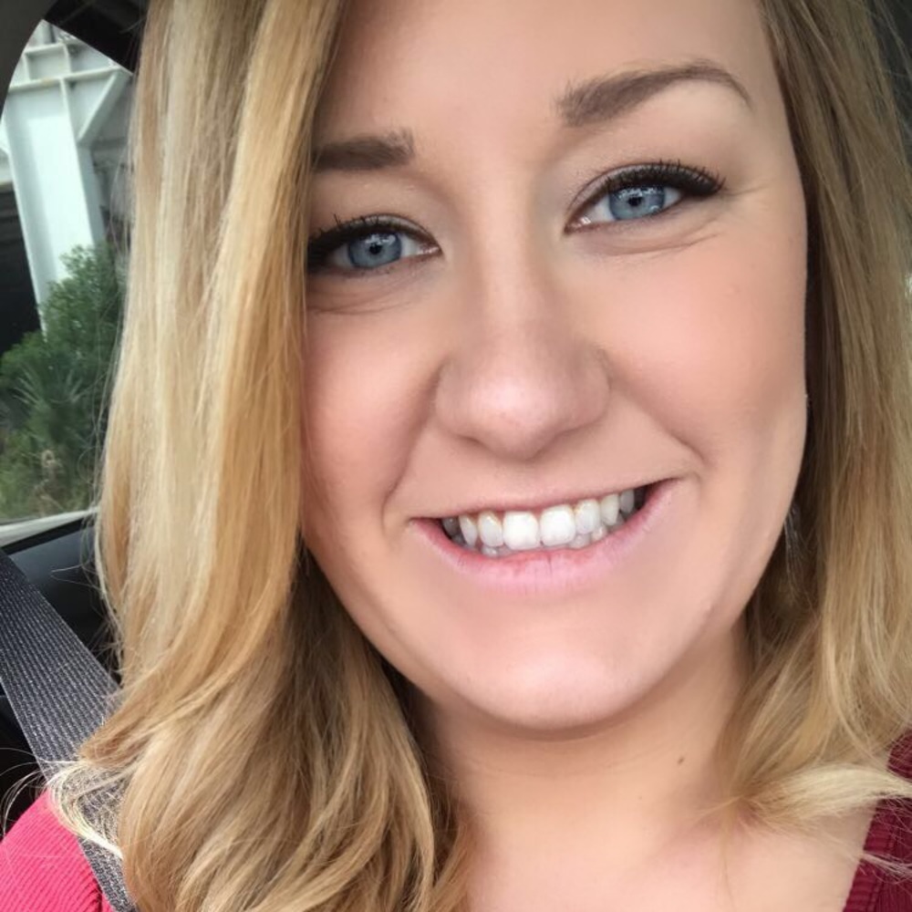 Meet your Posher, Lexi