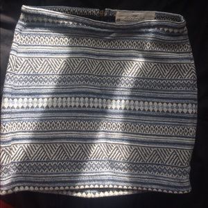 H&M L.O.G.G. blue patterned skirt