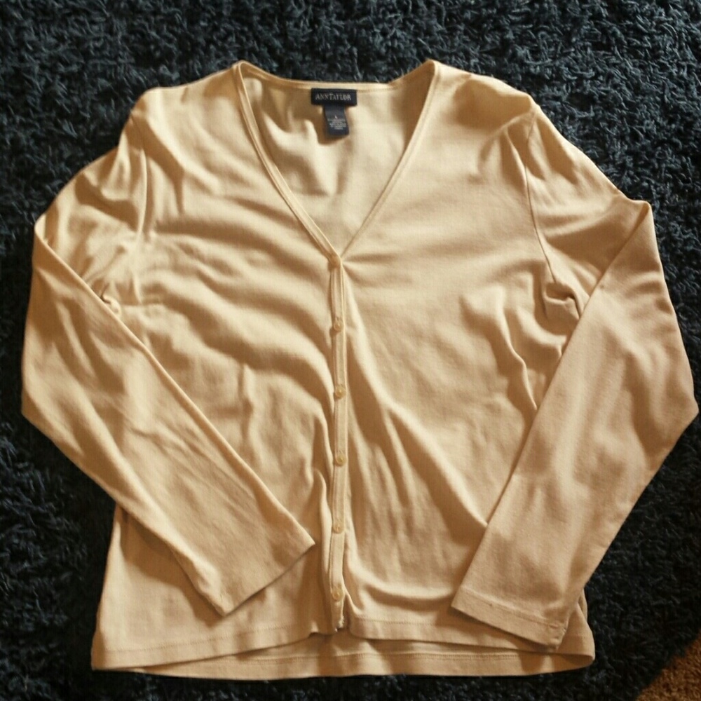 Long sleeved button front shirt