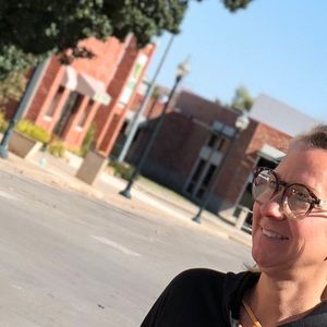 Meet your Posher, Angie