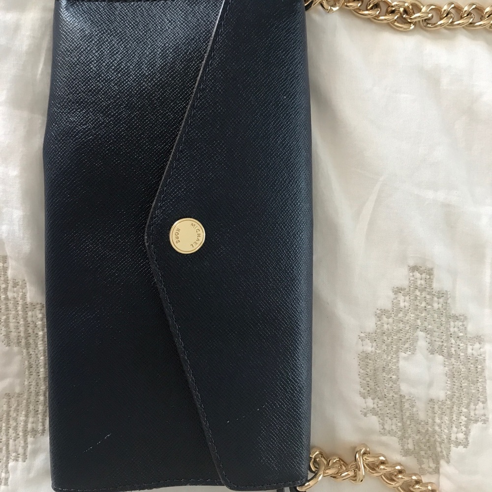 Wallet on a chain crossbody MK bag