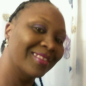 Meet your Posher, Yolanda