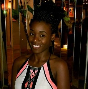 Meet your Posher, Chadia