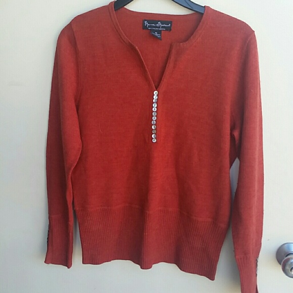 Feminine cardigan Top - Picture 1 of 7