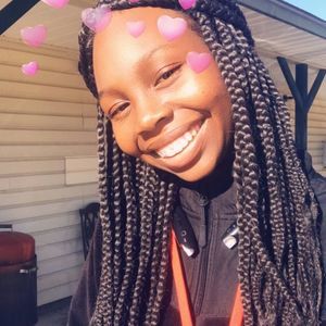 Meet your Posher, Shardae