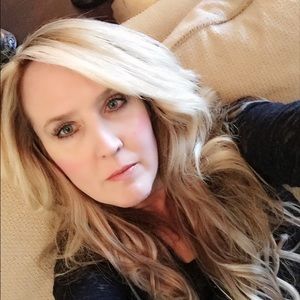 Meet your Posher, Michele