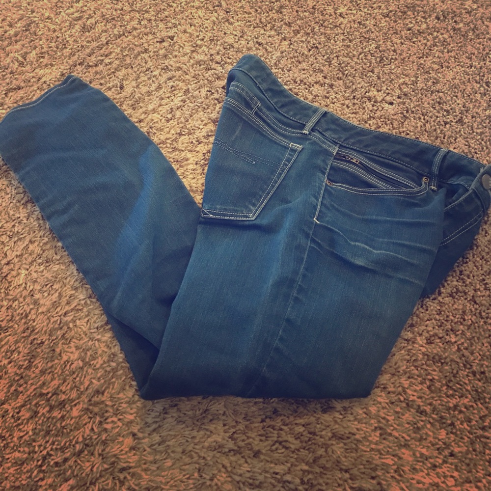 Gap ankle jeans