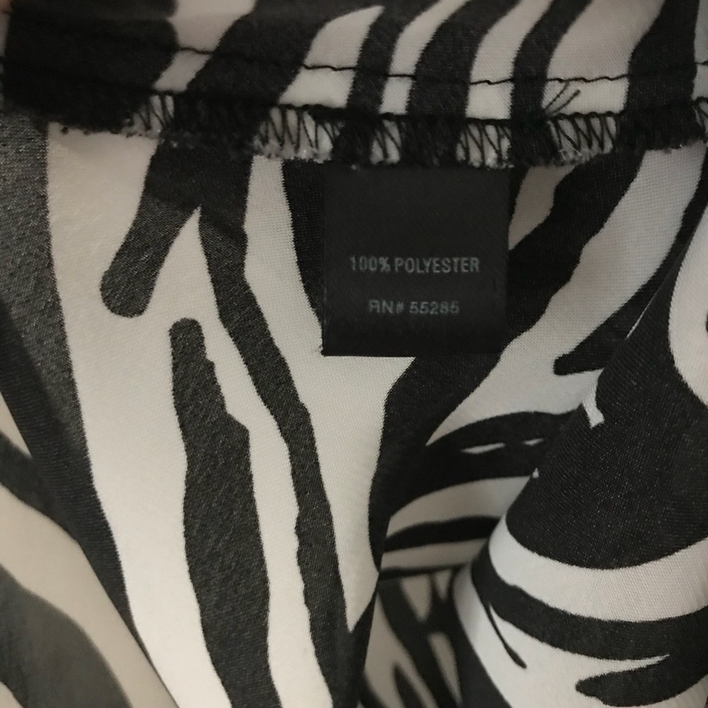 Express Zebra Ruffle Racerback Top - Picture 4 of 4